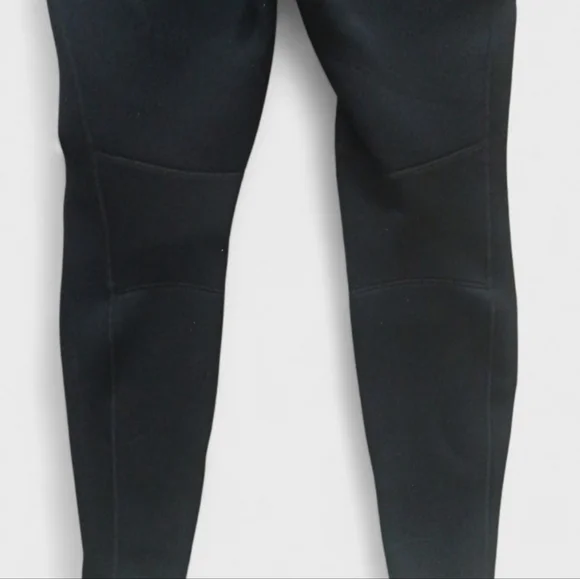 Seavenger Black Wetsuit